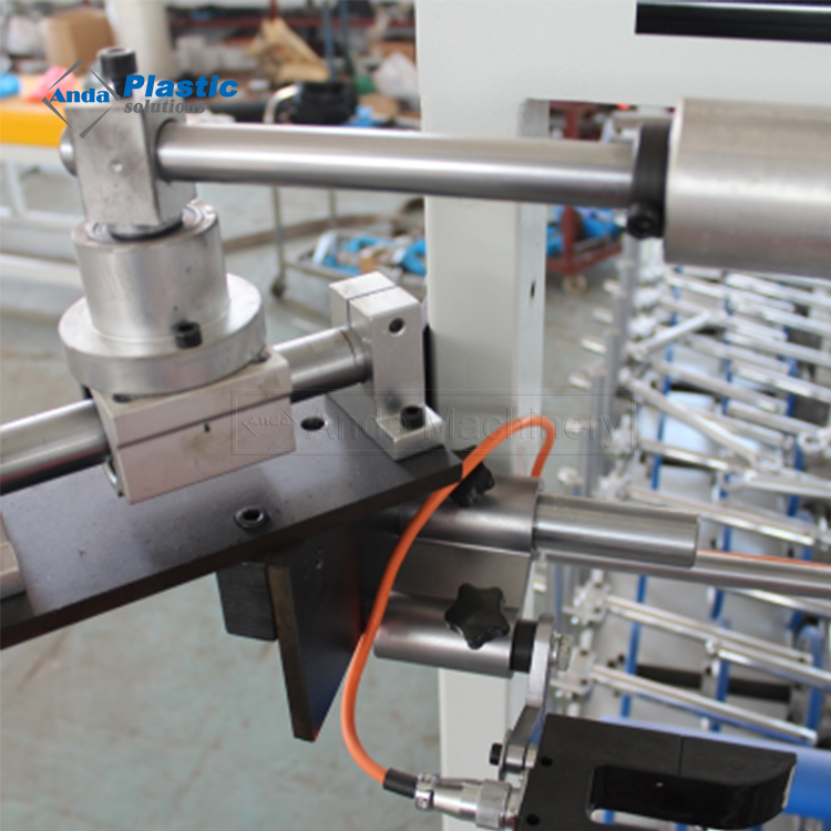 Saving Power Metal Cold Glue Wrapping Machine For Ceiling