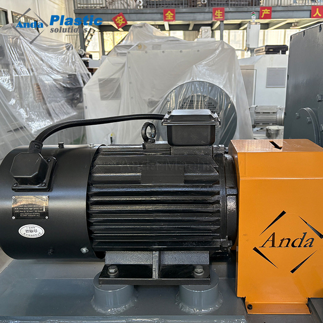 High Energy Efficiency Reluctance Motors