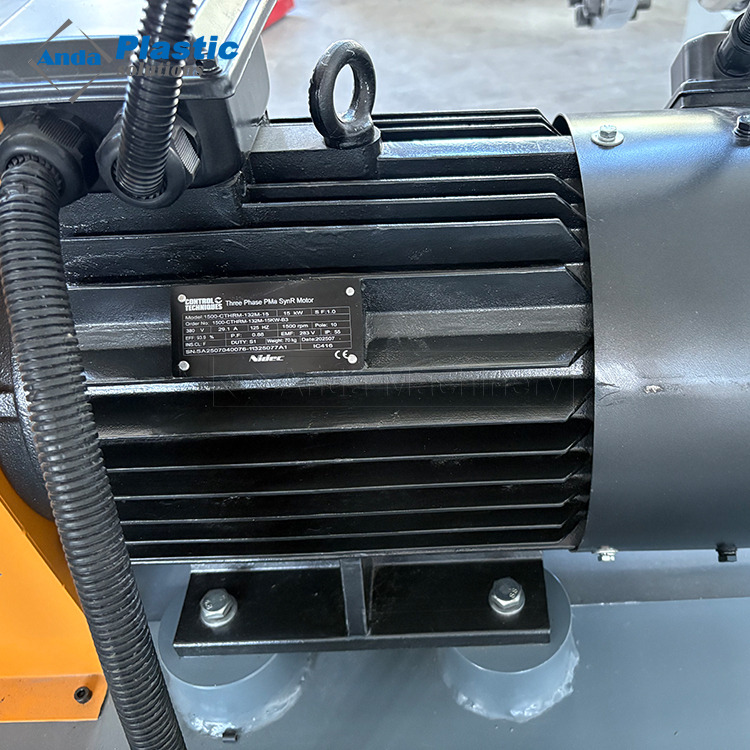 High Energy Efficiency Reluctance Motors