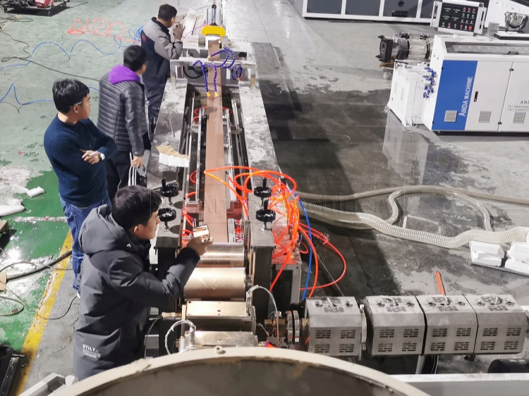 wpc line, wpc profile extrusion line, wpc profile extrusion machine